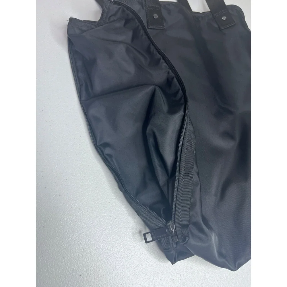 Lululemon Bring It Om Tote Bag Black Expandable Gym Yoga
